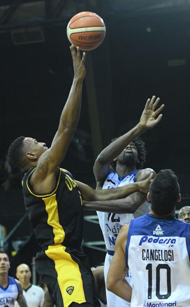 Obras sonri� en el final