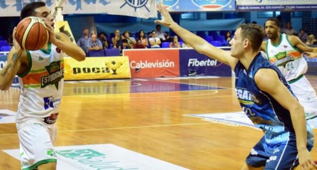 Alej� a los fantasmas