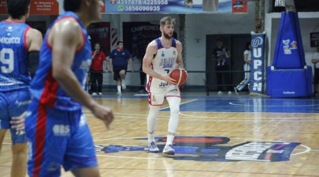 Norte: Santa Paula dio el golpe ante Comunicaciones