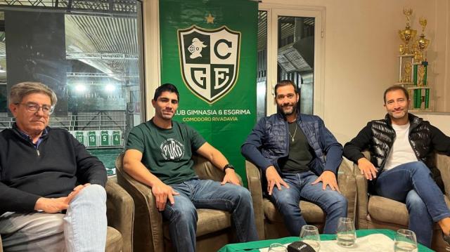 Villagrn deja Gimnasia CR