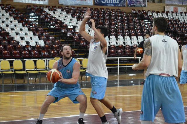 Eseverri: "Ganar el primer t�tulo con Salta Basket ser�a muy lindo"