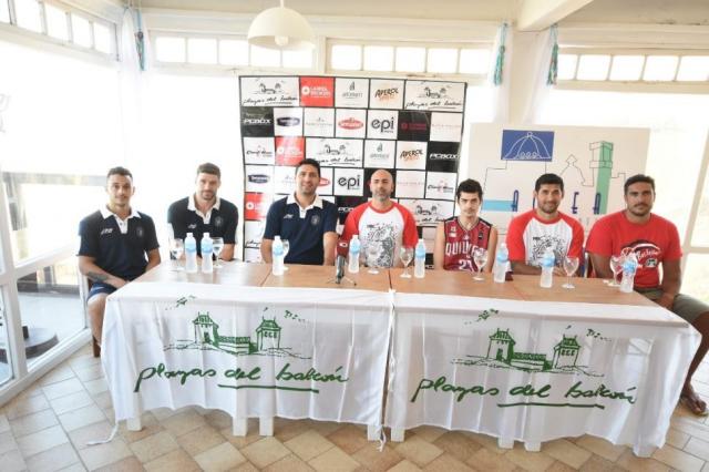 El cl�sico empez� en la playa