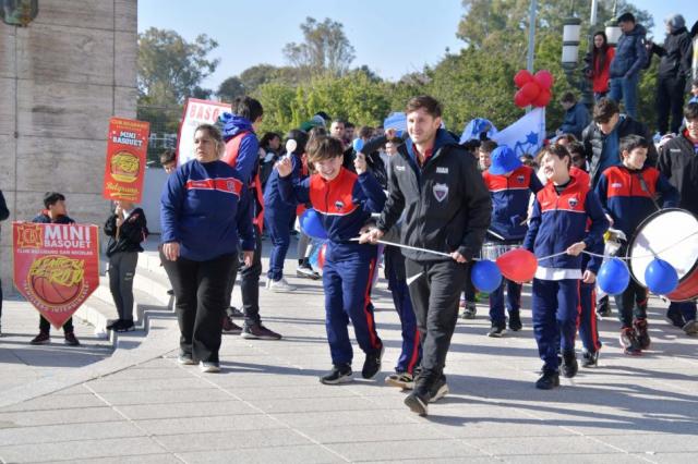 Rosario vivi su tradicional encuentro Nacional del Mini bsquet