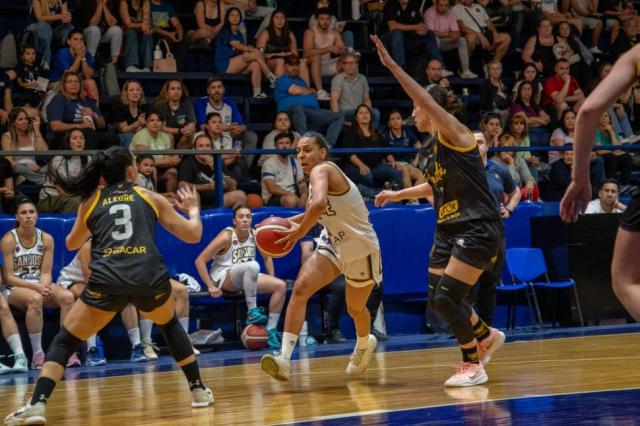 Norte: Hind� sigue arriba; Tres equipos con su primer triunfo