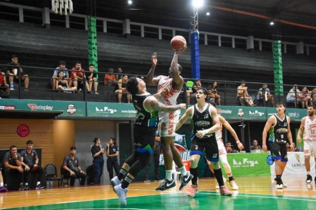 Norte: San Isidro a puro gol en La Rioja