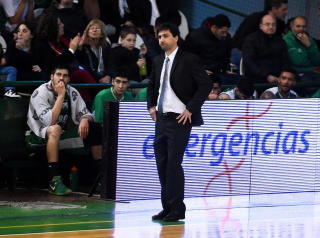 Ariel Rearte no sigue como t�cnico de Ferro