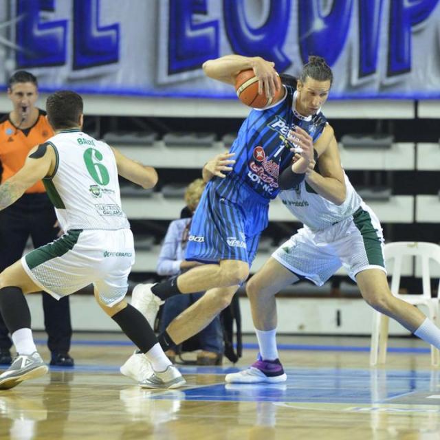 Sac� pecho en la adversidad